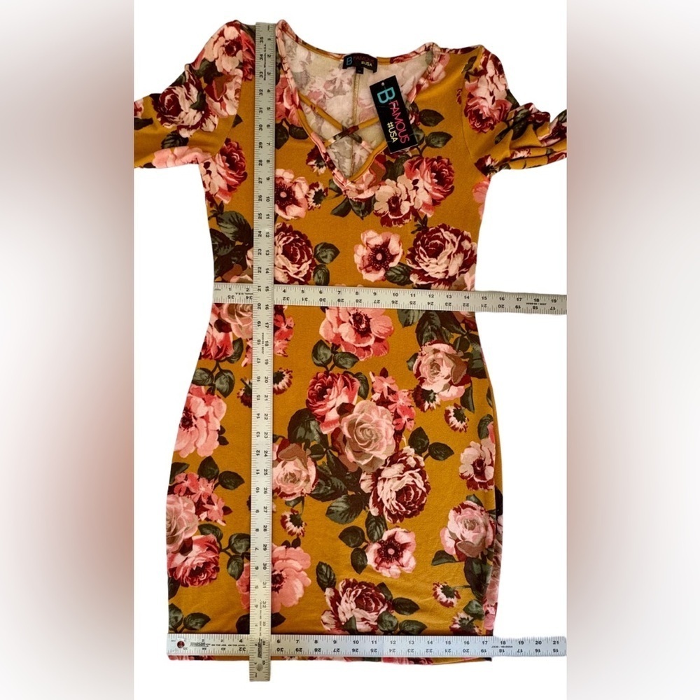 B Famous Dress, medium - Picture 4 of 5